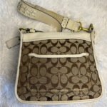 y2k COACH 2007 Bleeker 11434 Brown Bone Canvas Flap Shoulder Bag - Image 2