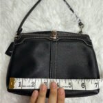 y2k COACH Black Signature Canvas Mini Purse / Wristlet - Image 10