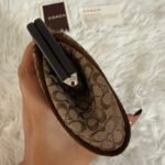 y2k COACH Vintage Brown Suede Kisslock Pouch - Image 4